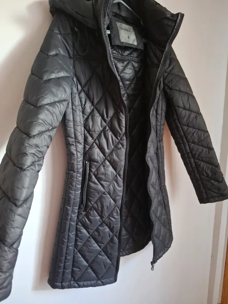 Parka acolchada negra para mujer Wados - 3