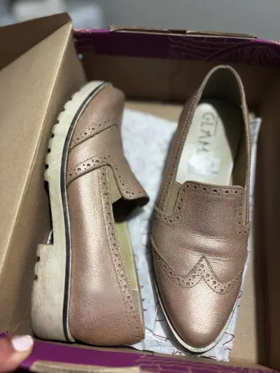 Zapatos Oxford Mujer Glam Cuero Dorado - miniatura 1