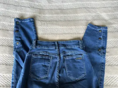 Jeans azul de cintura alta Amalia - miniatura 4
