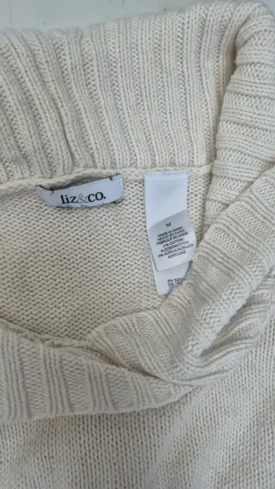 Suéter de lana beige Liz & Co con cuello alto - miniatura 2