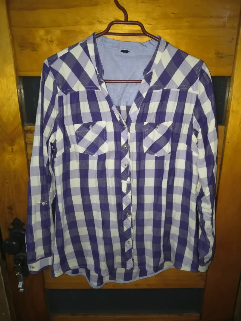 Lote de 20 blusas de mujer, tallas S-M-L $10.000.- - 3
