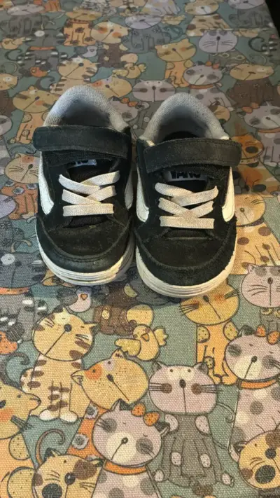 Zapatillas negras para niños Vans talla 21 - miniatura 1