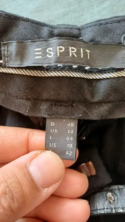 Pantalones de vestir negros con cinturón - miniatura 6