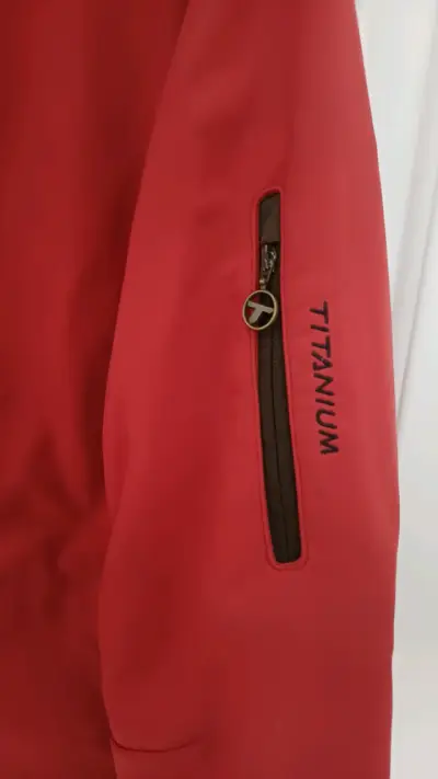 Chaqueta Columbia Titanium Roja para Mujer - miniatura 5