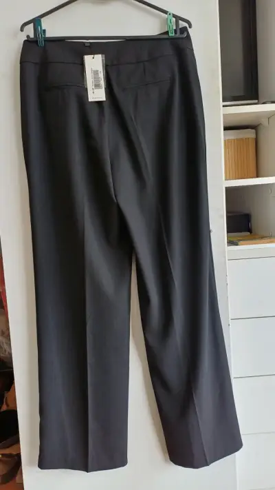 Pantalón ancho negro elegante para mujer - miniatura 3