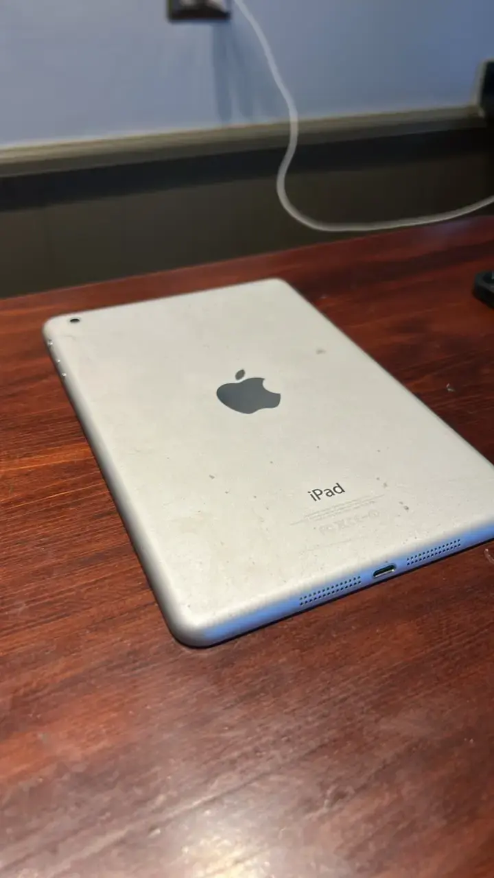 iPad Mini 12 GB en buen estado. Modelo A1432 2012 - 5