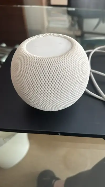 Altavoz inteligente blanco con cable - miniatura 2