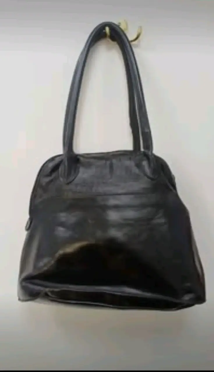 Bolso de cuero negro Mouton elegante - 2