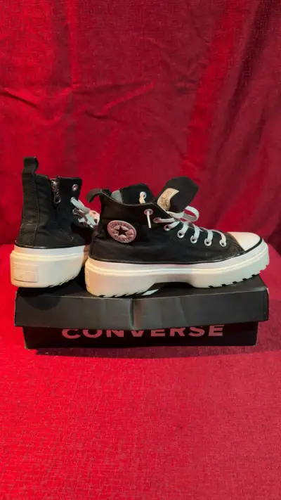 Zapatillas Converse All Star negras con plataforma - miniatura 1