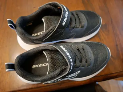 Zapatillas deportivas negras n 27 niños  Skechers - miniatura 3
