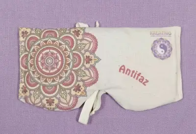 Antifaz terapéutico para aliviar dolores de cabeza - miniatura 4