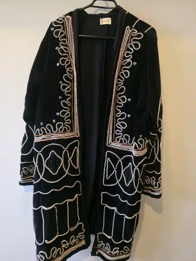 Abrigo negro bordado para mujer Umbrale - miniatura 1