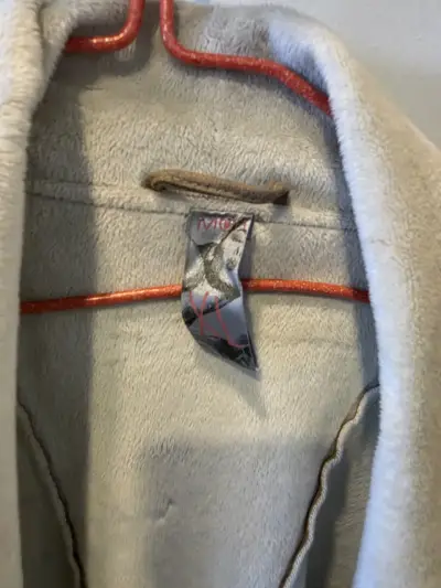 Chaqueta de mujer con forro polar beige - miniatura 2