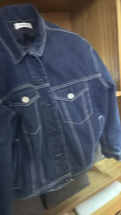 Chaqueta de mezclilla azul para hombre - miniatura 2