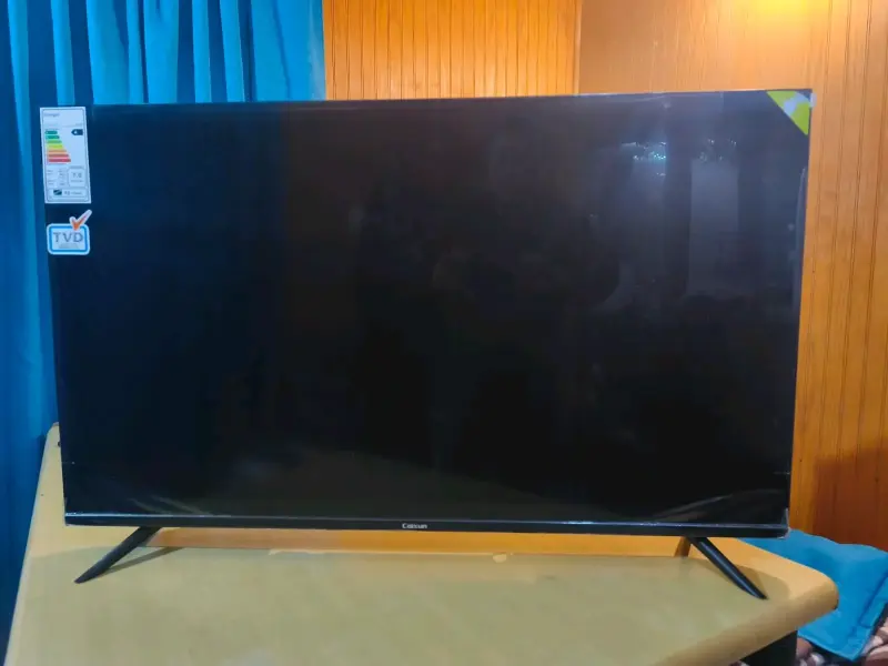 Televisor LED 43 pulgadas Caixun - 3