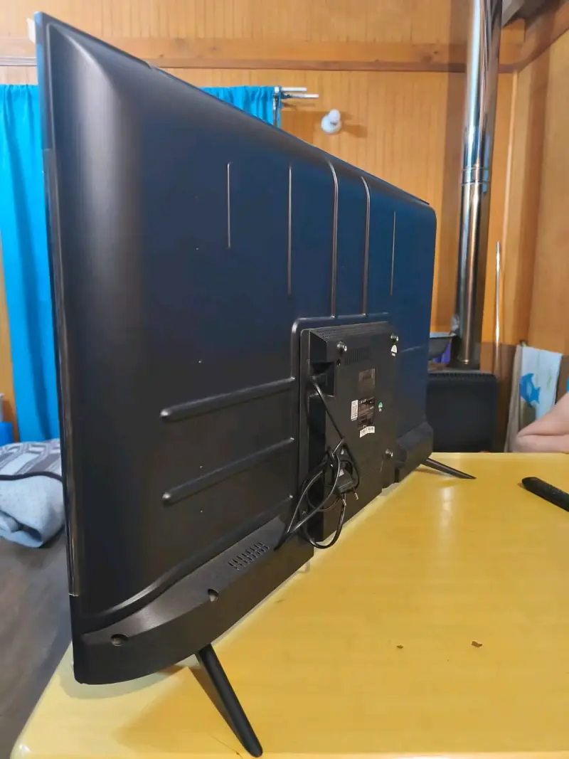 Televisor LED 43 pulgadas Caixun - 4