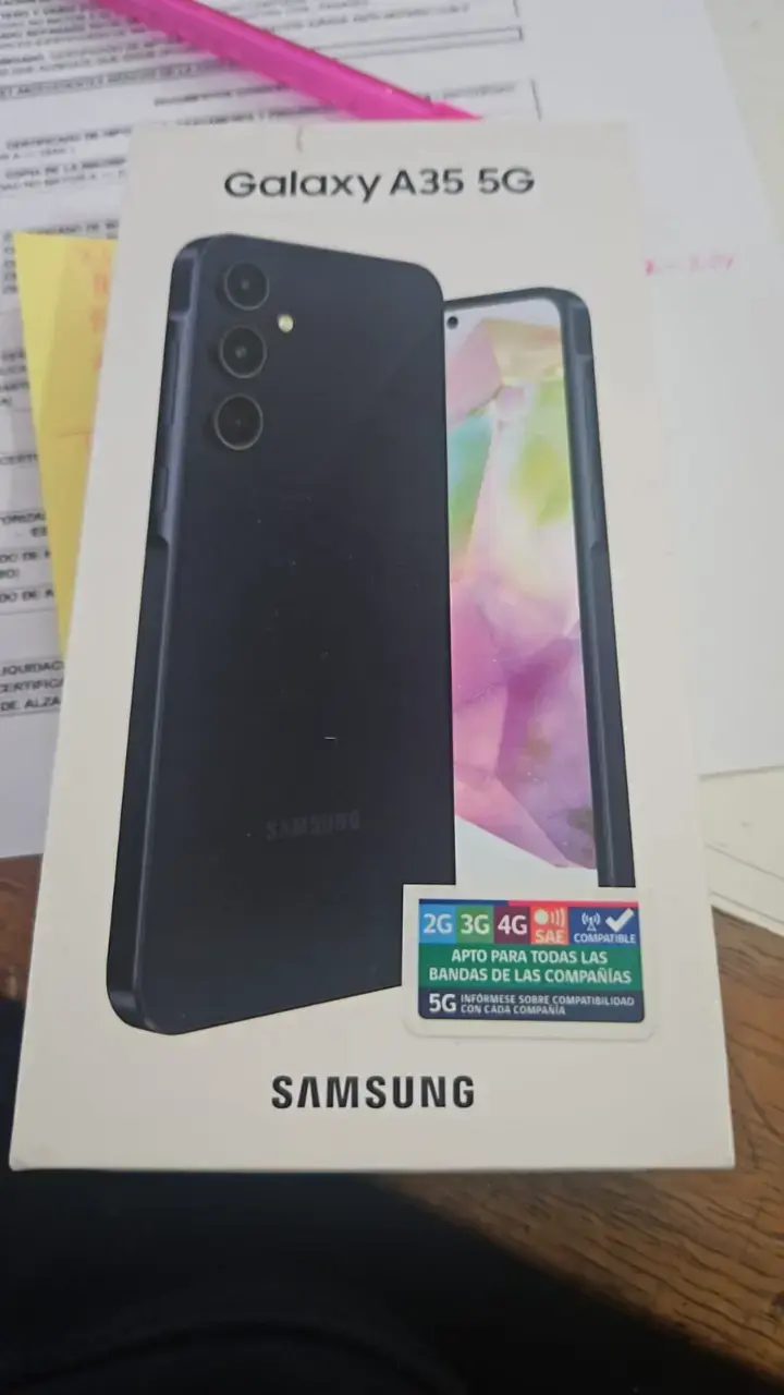 Samsung Galaxy A23 5G con cargador - 4