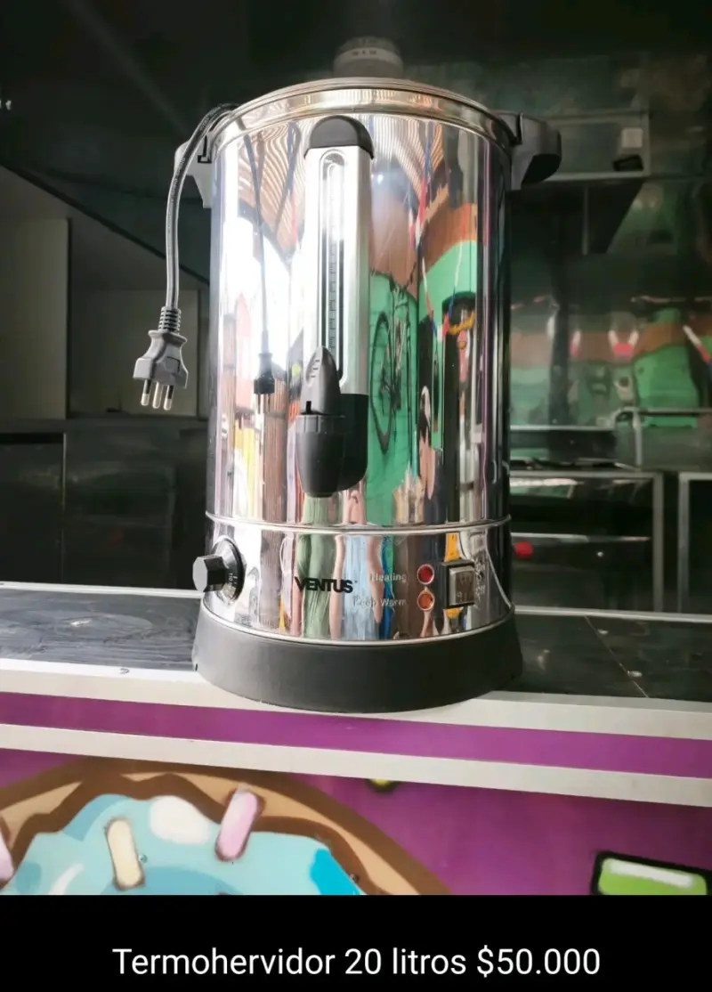 Termo hervidor Ventus 20 litros en buen estado