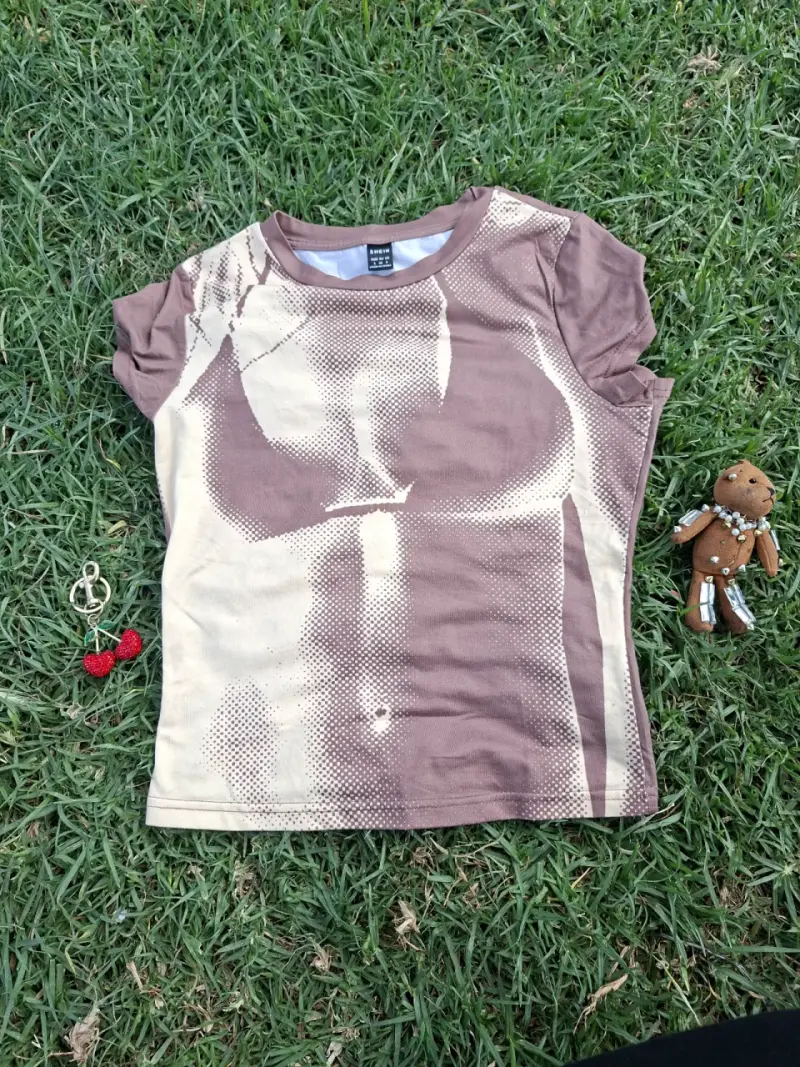 Polera Armani Exchange con diseño gráfico - 5