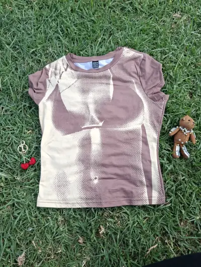 Polera Armani Exchange con diseño gráfico - miniatura 5