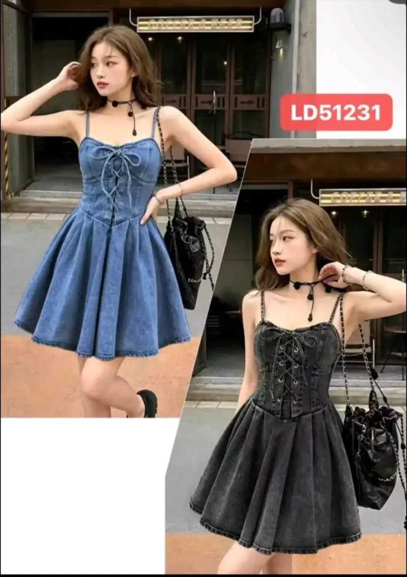Vestido de mezclilla con corset y tirantes