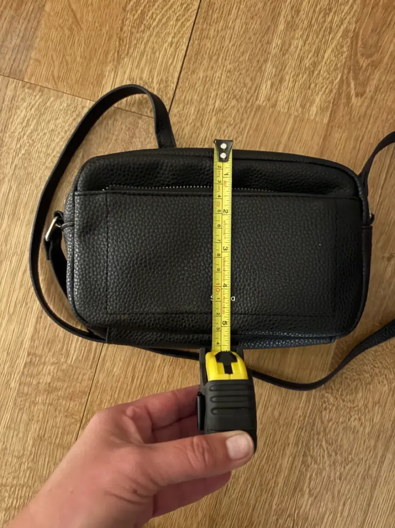 Cartera cruzada negra de cuero Sybilla - 2