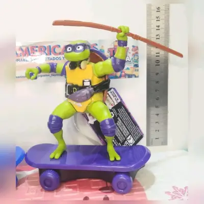 Figuras de acción Tortugas Ninja con patineta - miniatura 3