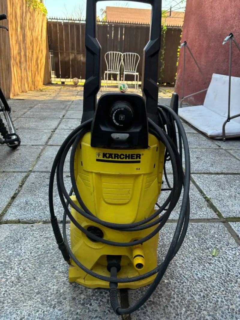 Hidrolavadora Karcher K4 de alta presión - 1