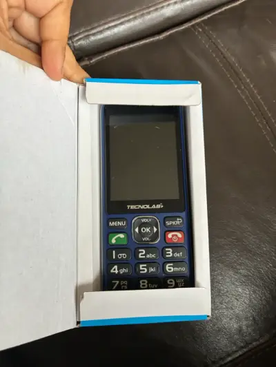 Teléfono móvil para adulto mayor Tecnolab azul - miniatura 3