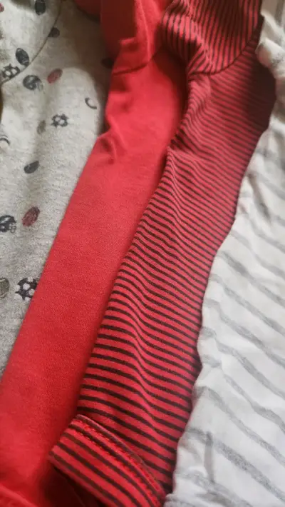 Conjunto de bodies para bebé en colores variados - miniatura 1