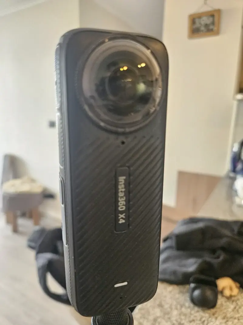 Cámara de acción 360 grados Insta360 X4 8K - 4