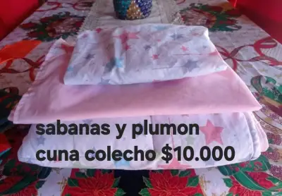 Cuna colecho rosa con sábanas y plumón - miniatura 1