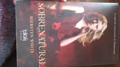 Libro Sobrenatural de Kiersten White - miniatura 1