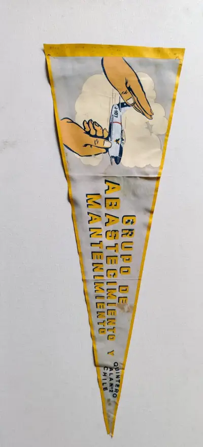 Bandera Grupo de Abastecimiento y Mantenimiento Quintero - miniatura 1