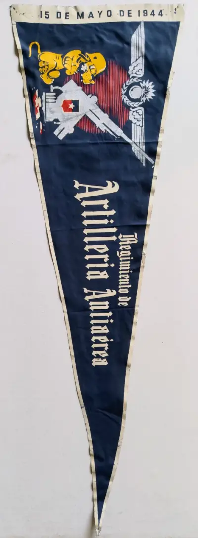 Bandera conmemorativa de artillería 1944 - miniatura 2