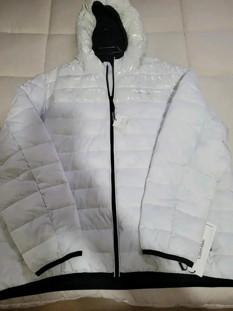Chaqueta Calvin Klein blanca - 1