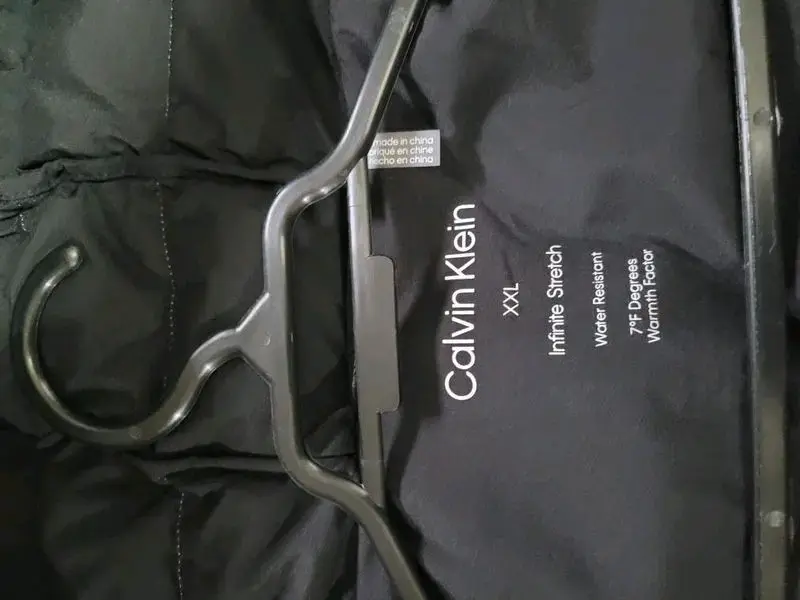 Chaqueta Calvin Klein blanca - 3