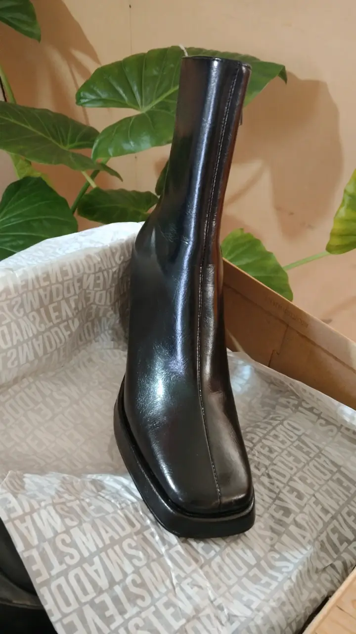 Botines de cuero negro Steve Madden elegantes - 3