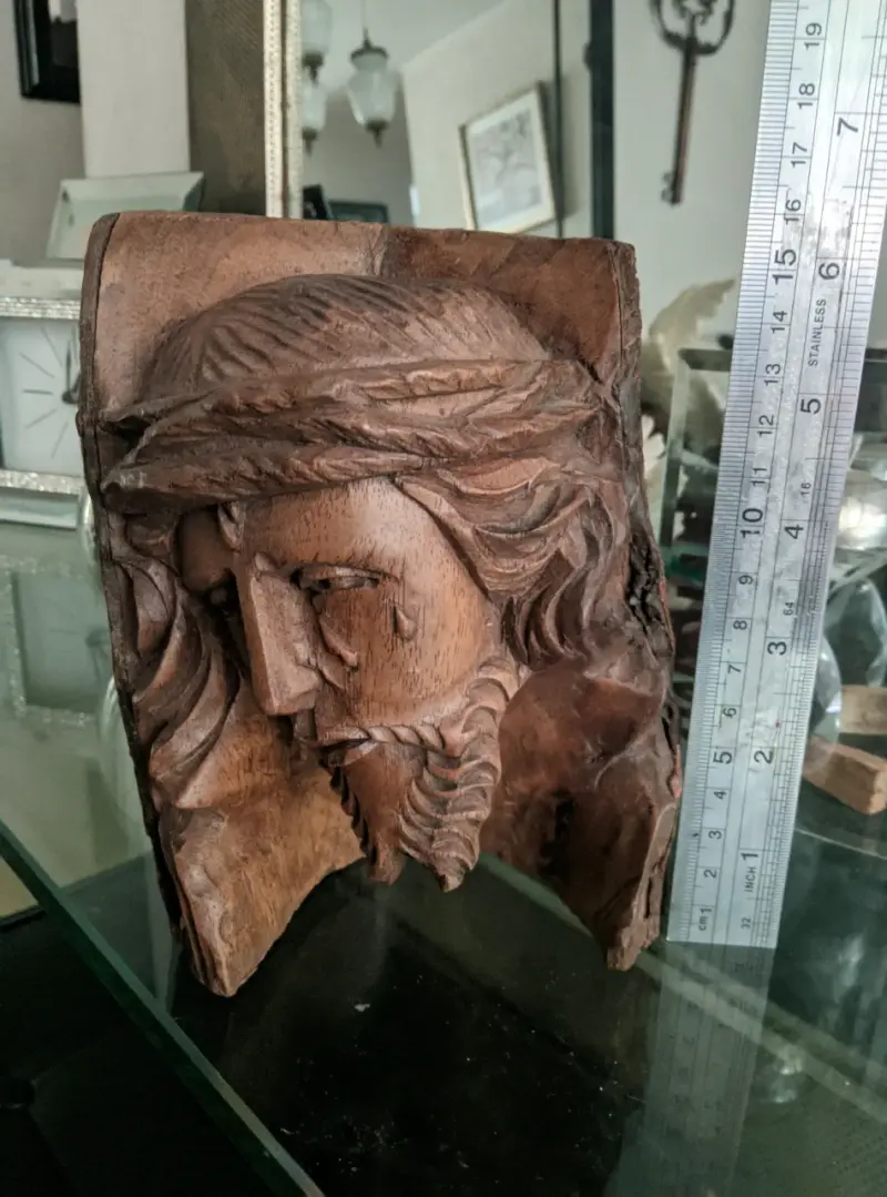 Escultura de Madera de Cristo Tallada a Mano - 3