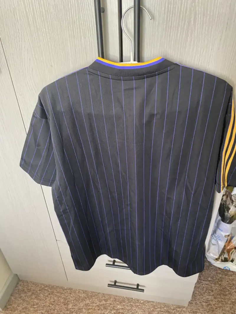 Camiseta Adidas Manchester United Negra Retro - 4