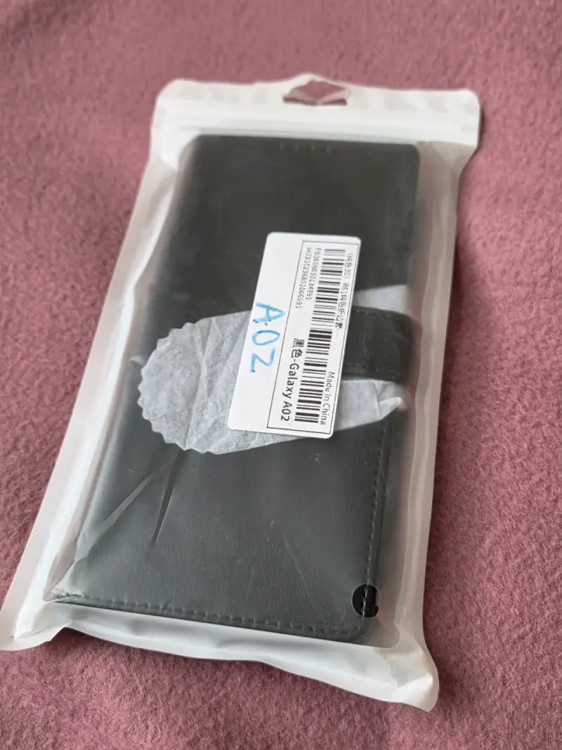 Carcasa simula cuero negra para Samsung Galaxy A02 - 1