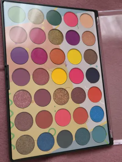 Paleta de Sombras 35 Colores Romantic Beauty - miniatura 3