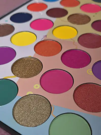 Paleta de Sombras 35 Colores Romantic Beauty - miniatura 4