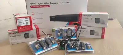 Kit de Cámaras de Seguridad Hikvision Turbo HD - miniatura 1
