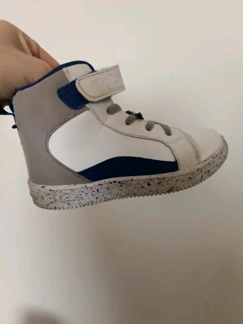 Zapatillas infantiles blancas número 29 - 2