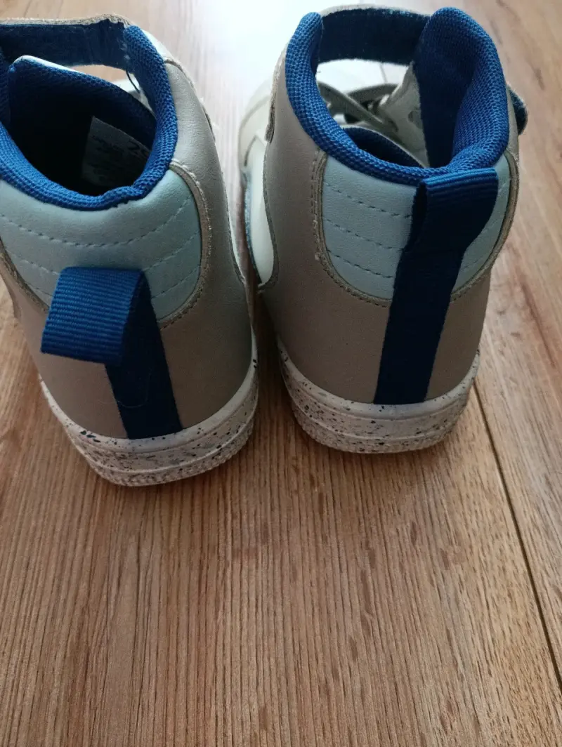 Zapatillas infantiles blancas número 29 - 5