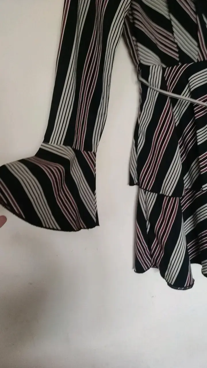 Vestido cruzado a rayas Nicopoly - 2
