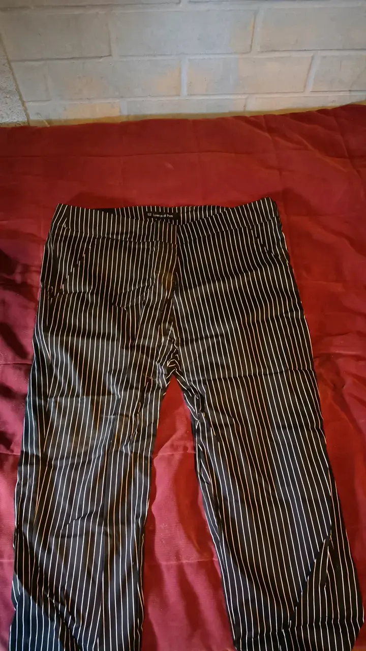 Pantalones Capri a Rayas Lorenzo di Pontti Talla 52 - 1