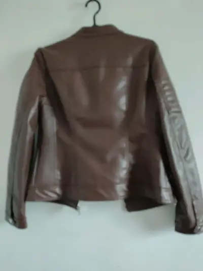 Chaqueta de cuero marrón para mujer - miniatura 2