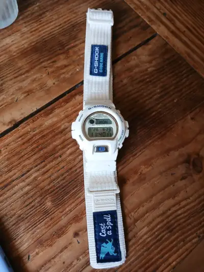 Reloj Casio G-Shock DW 6697 único y de coleccion - miniatura 4